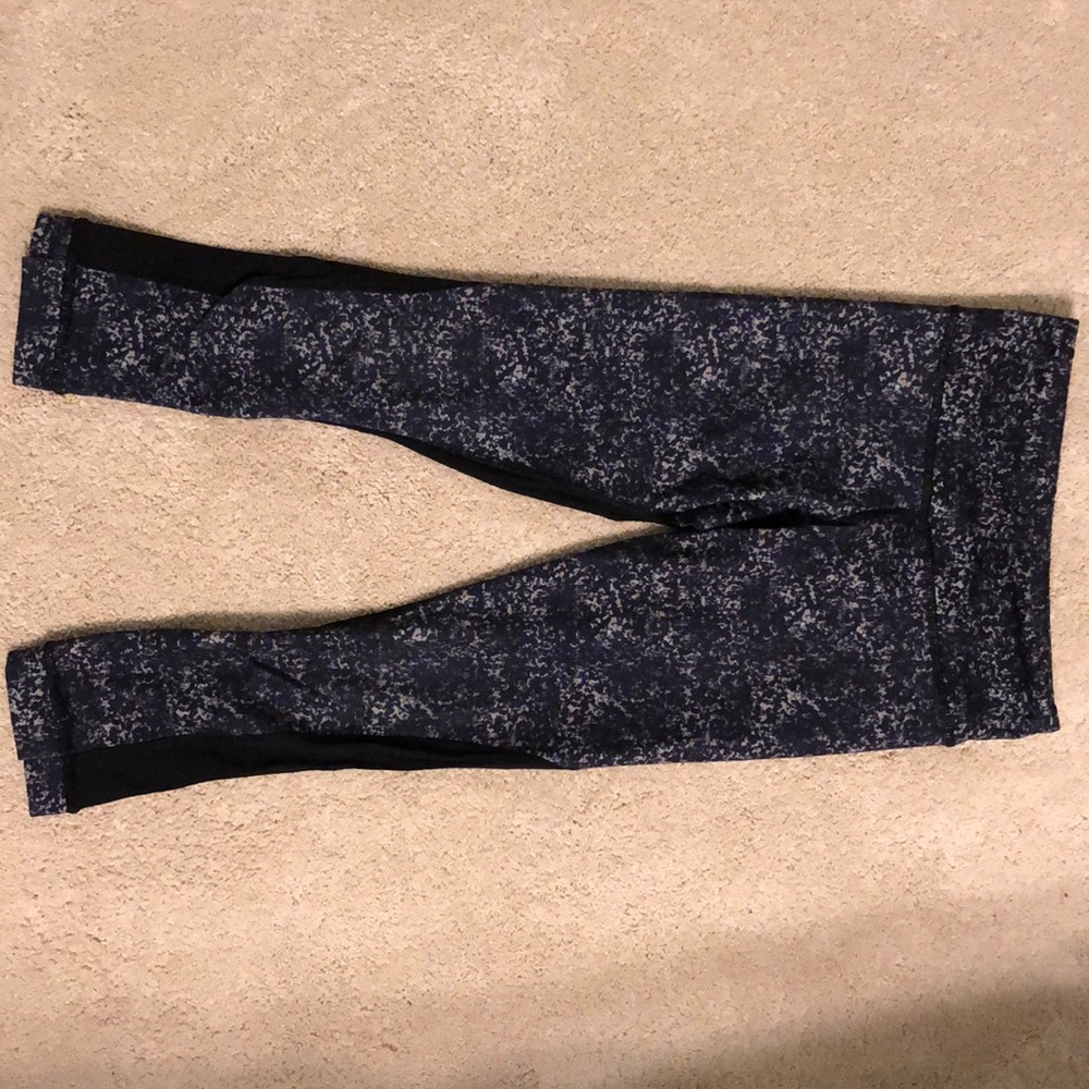 Lululemon 3/4 length leggings